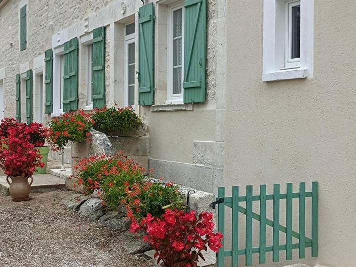 Gîte pour 6 personnes, avec jacuzzi et jardin