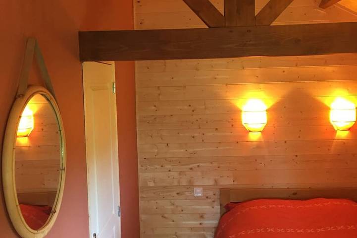 Location de vacances pour 2 personnes, avec jardin dans Lac d'Aydat - 2