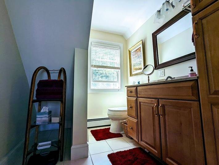 Vacation house for 7 people, with balcony and yard in Maine