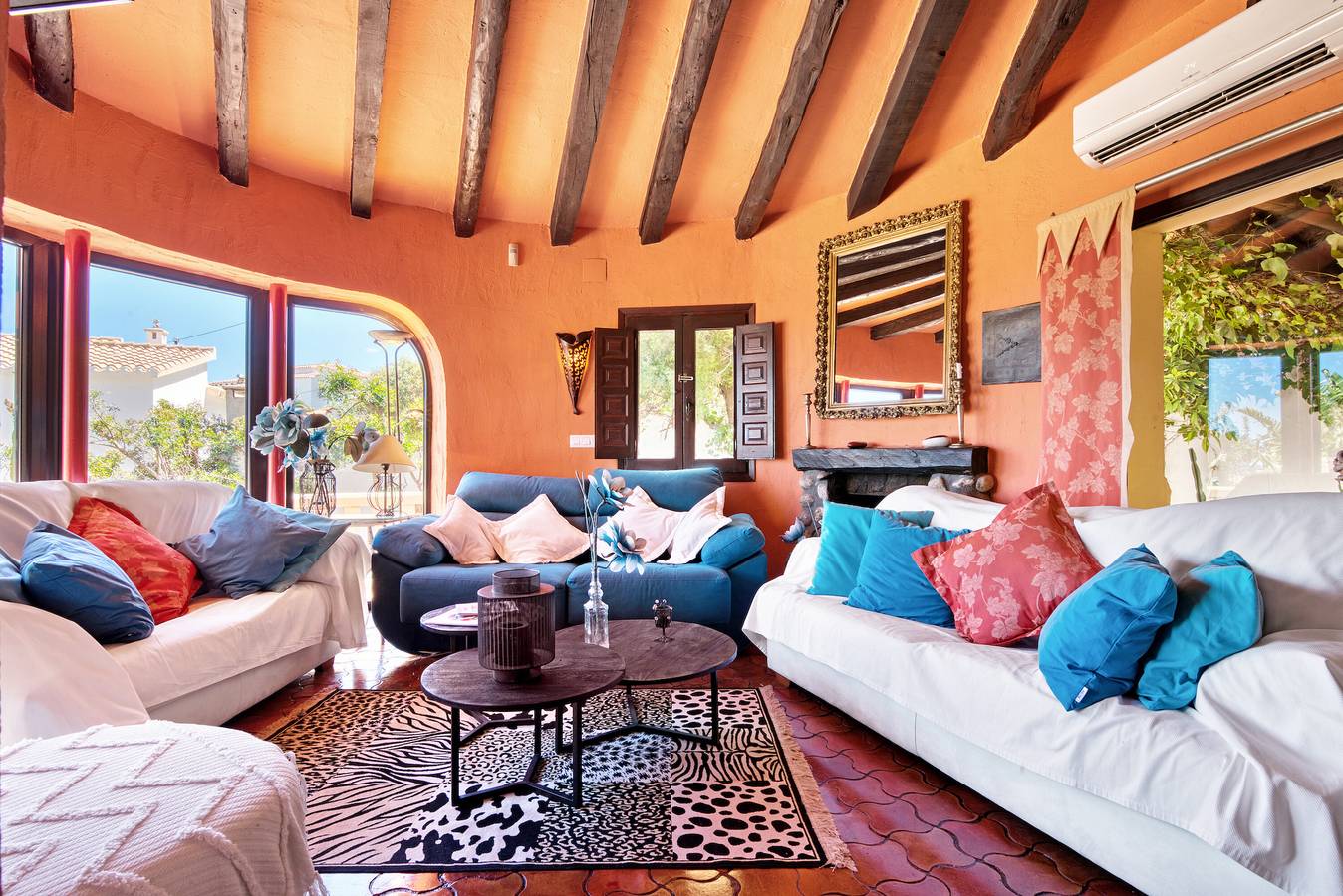 Villa „Luxus-Villa“, Denia, Meerblick, privater beheizbarer Pool, Wlan in Montgo, Dénia