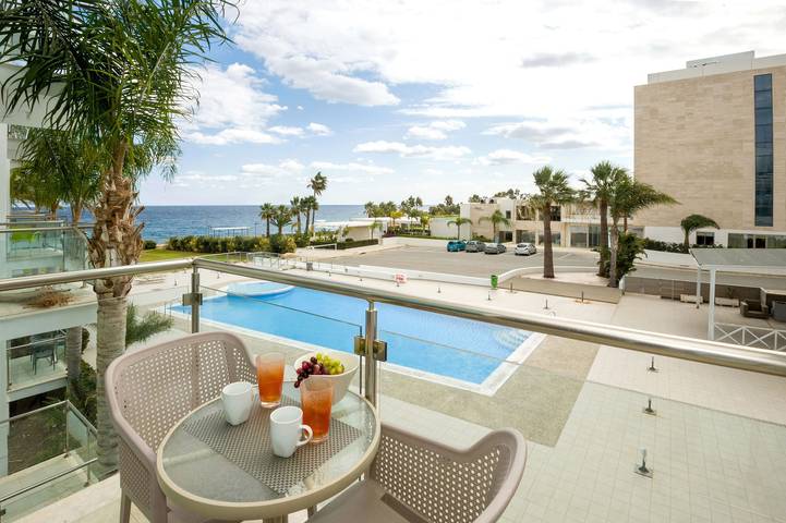 Apartment for 4 people, with Balcony and Pool in Protaras