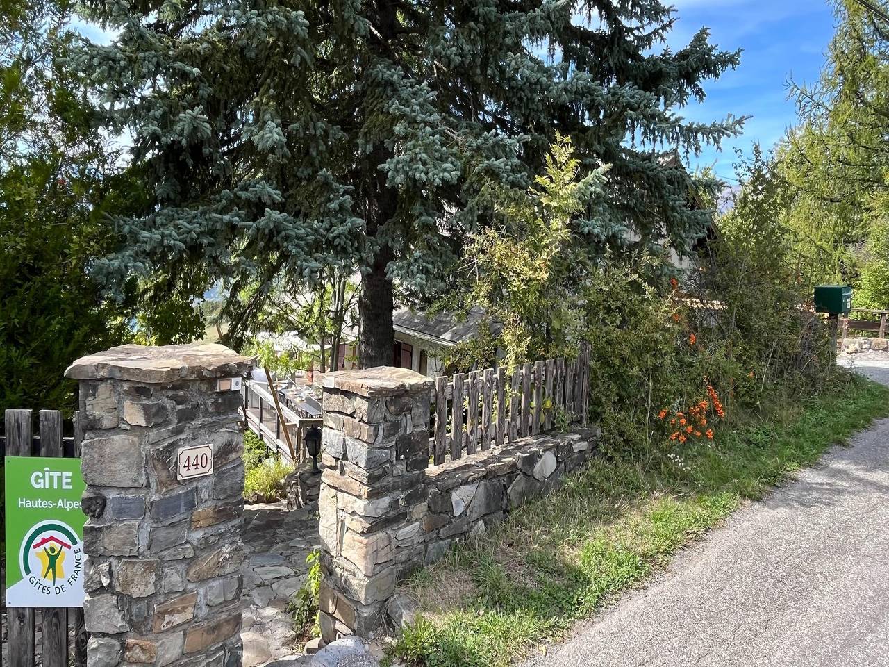 Holiday Home with sauna, Saint-Sauveur in Saint-Sauveur, Écrins National Park