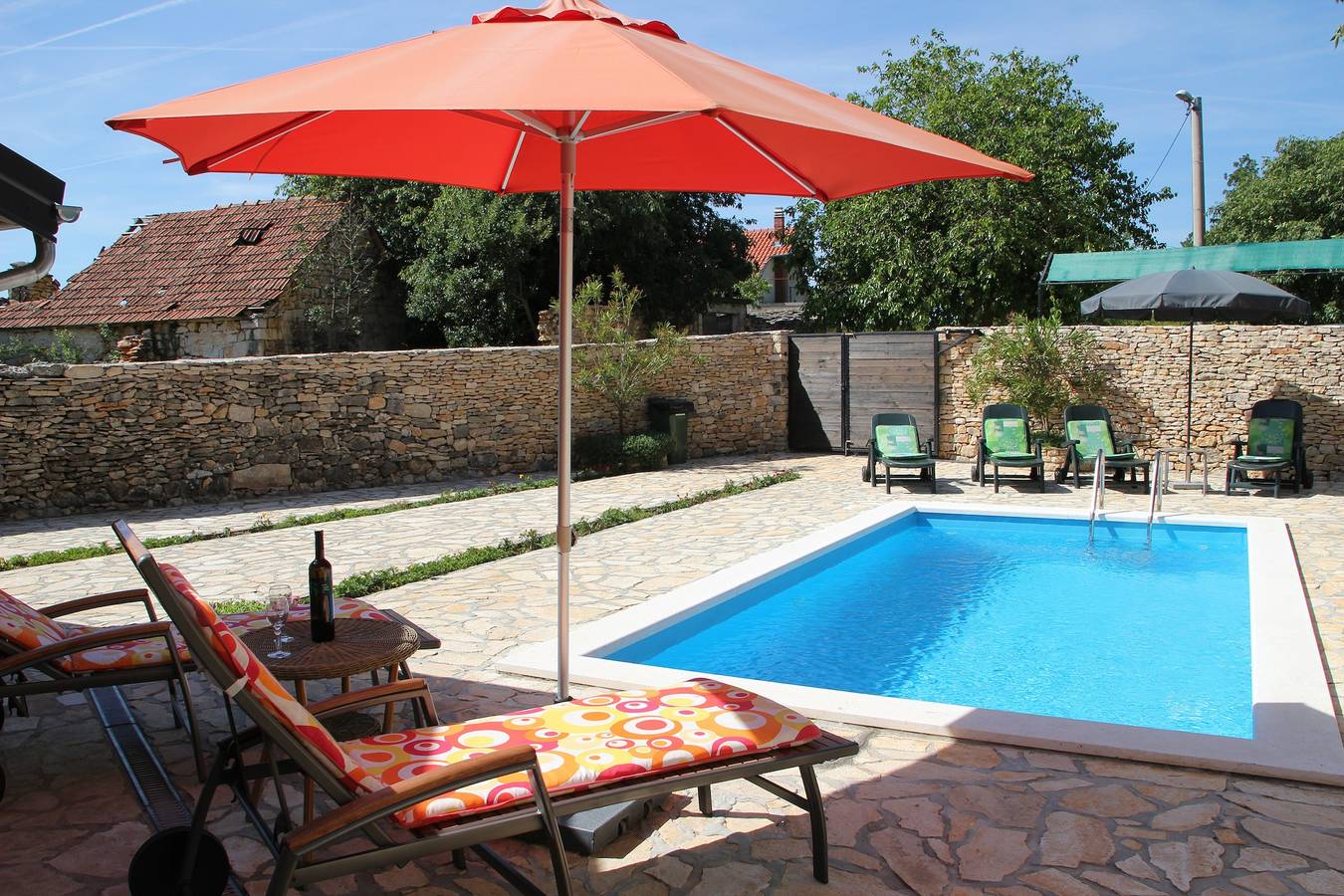3-Zimmer-Haus mit Terrasse Gluici, Krka K-11337 in Dalmatinisches Zagora