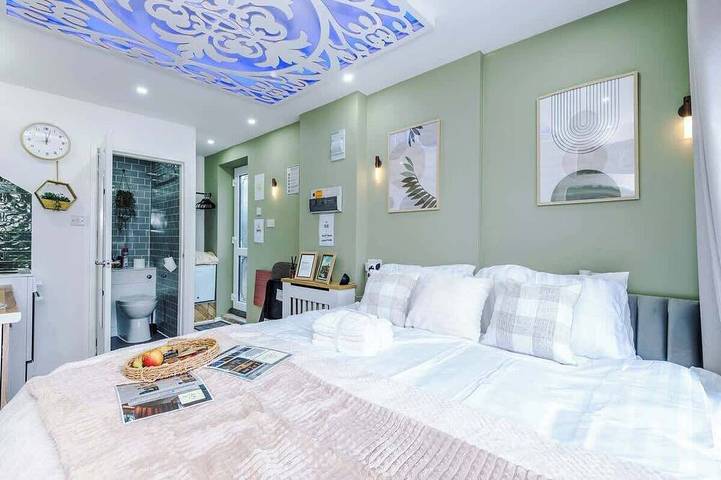 Ganze Wohnung, New! Preston Central & Sleek Studio | Wifi Parking in Preston, Lancashire