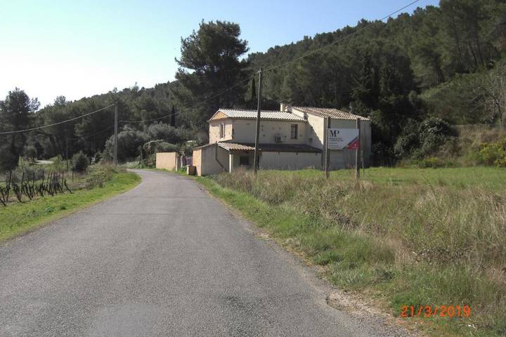 Gîte pour 4 personnes, avec vue et jardin à Coustouge - 3