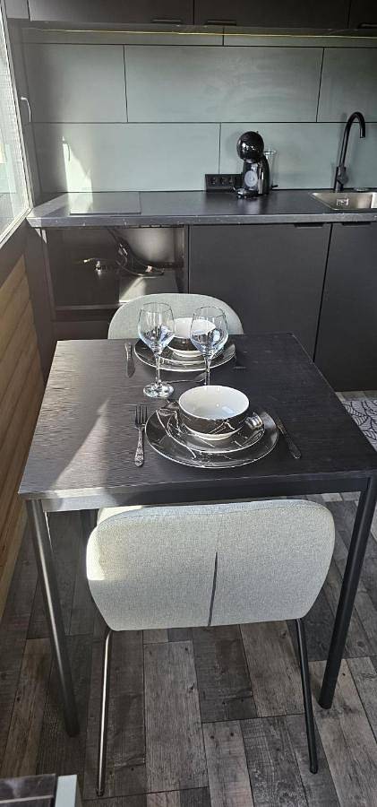 Gîte pour 2 personnes, avec jacuzzi ainsi que jardin et terrasse à Le Luc - 3