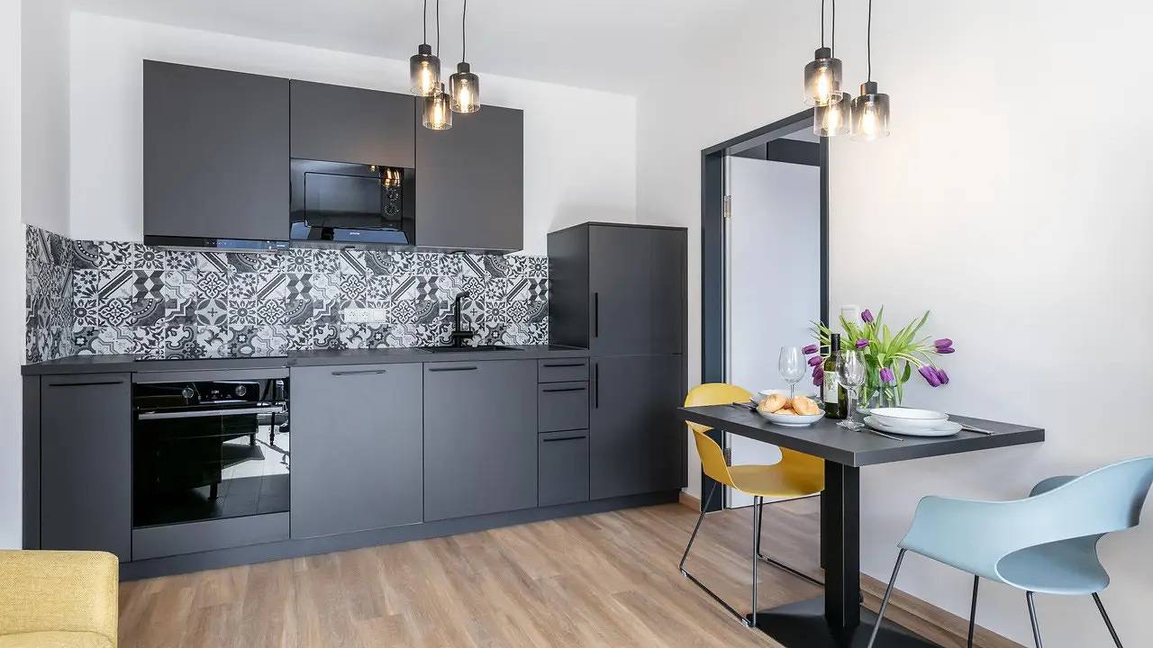 Geheel vakantieappartement, Ferienwohnung für 2 Personen (35 m²) in Jenbach in Jenbach, Bezirk Schwaz