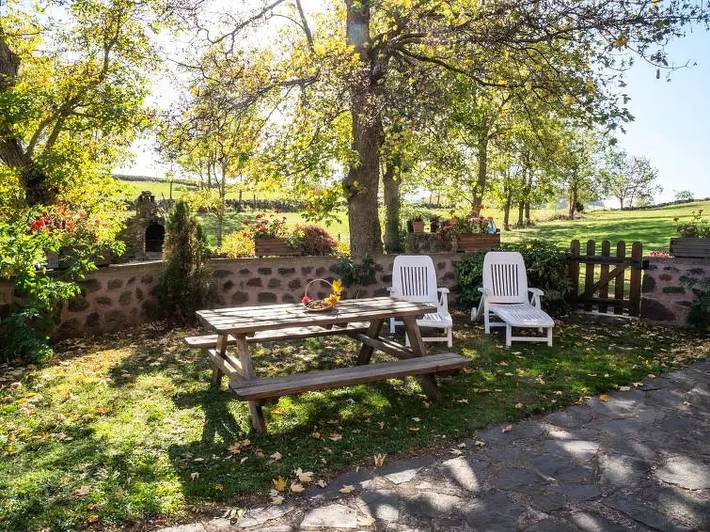 Location de vacances pour 8 personnes, avec jardin à Solignac-sur-Loire - 2