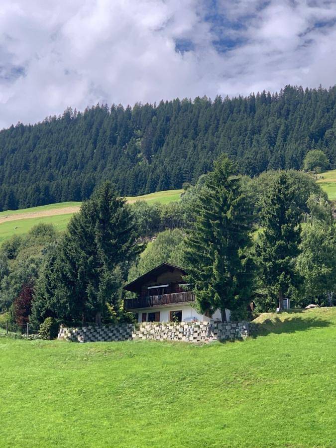Ferienhaus für 10 Personen, mit Balkon und Garten sowie Ausblick