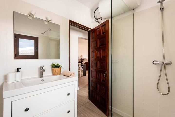 Gîte pour 4 personnes, avec balcon et piscine à Cala Morell - 2