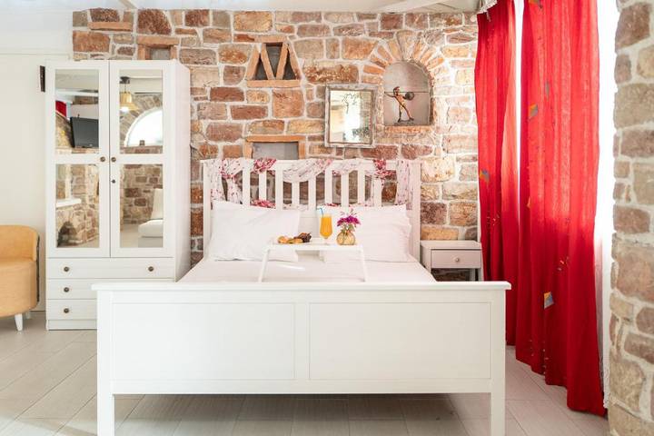 Vakantiewoning voor 2 personen, met tuin en terras in Koroni