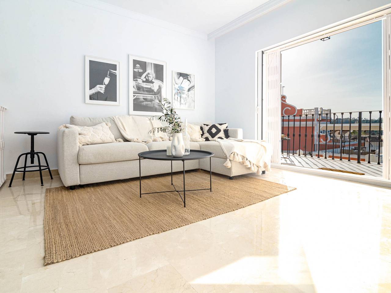 Villa à Marbella avec 3 chambres, piscine chauffée et climatisation - 136685 in Nueva Andalucia Golf Valley, Marbella