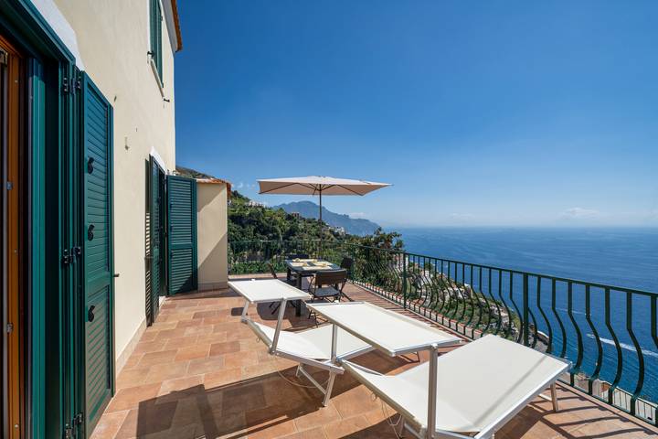 Ferienhaus für 4 Personen, mit Balkon und Terrasse sowie Ausblick in Amalfi - 2