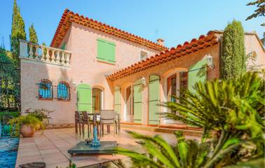 Gîte pour 6 personnes, avec terrasse dans Boulouris