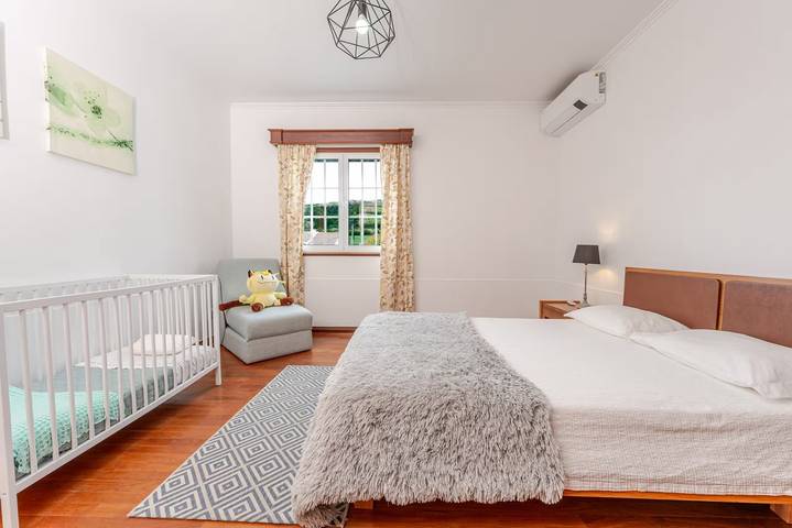 Casa da Adega - Ferienhaus 2 Minuten vom Strand entfernt in São Miguel Island, Ribeira Chã