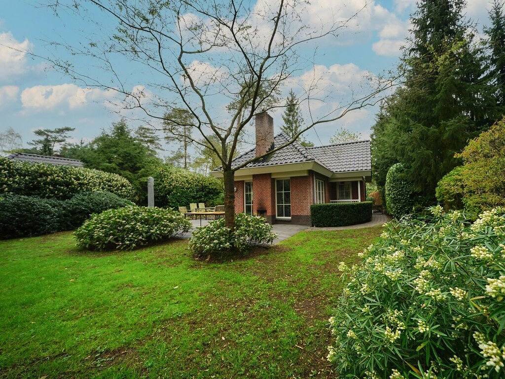 Villa in Beekbergen met terras in Beekbergen, Veluwe