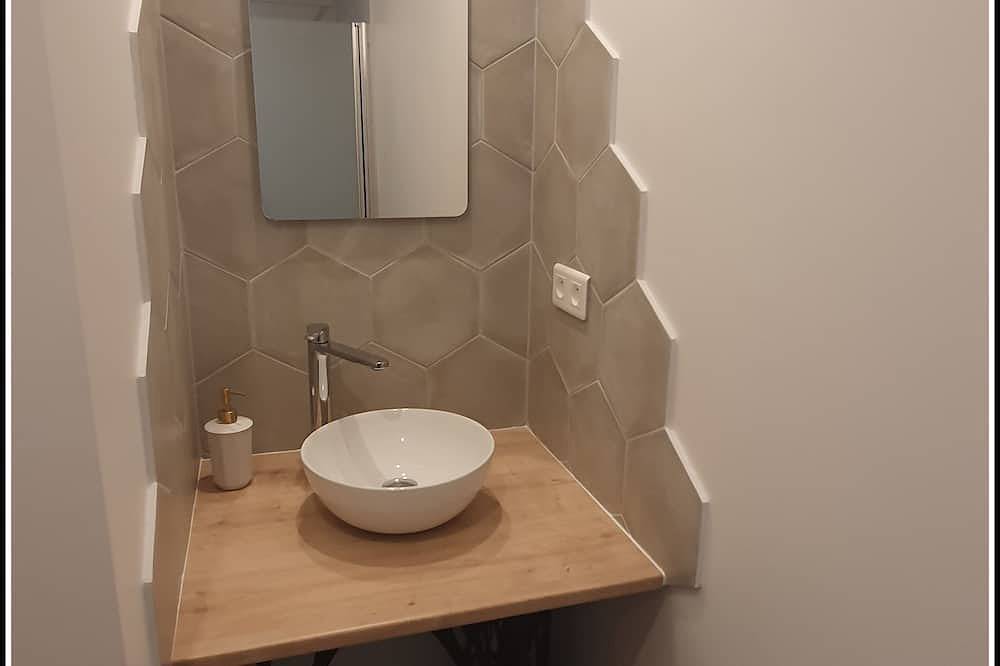 Appartement entier, Gite avec bain nordique 30 min des pistes in Éloyes, Région d'Épinal