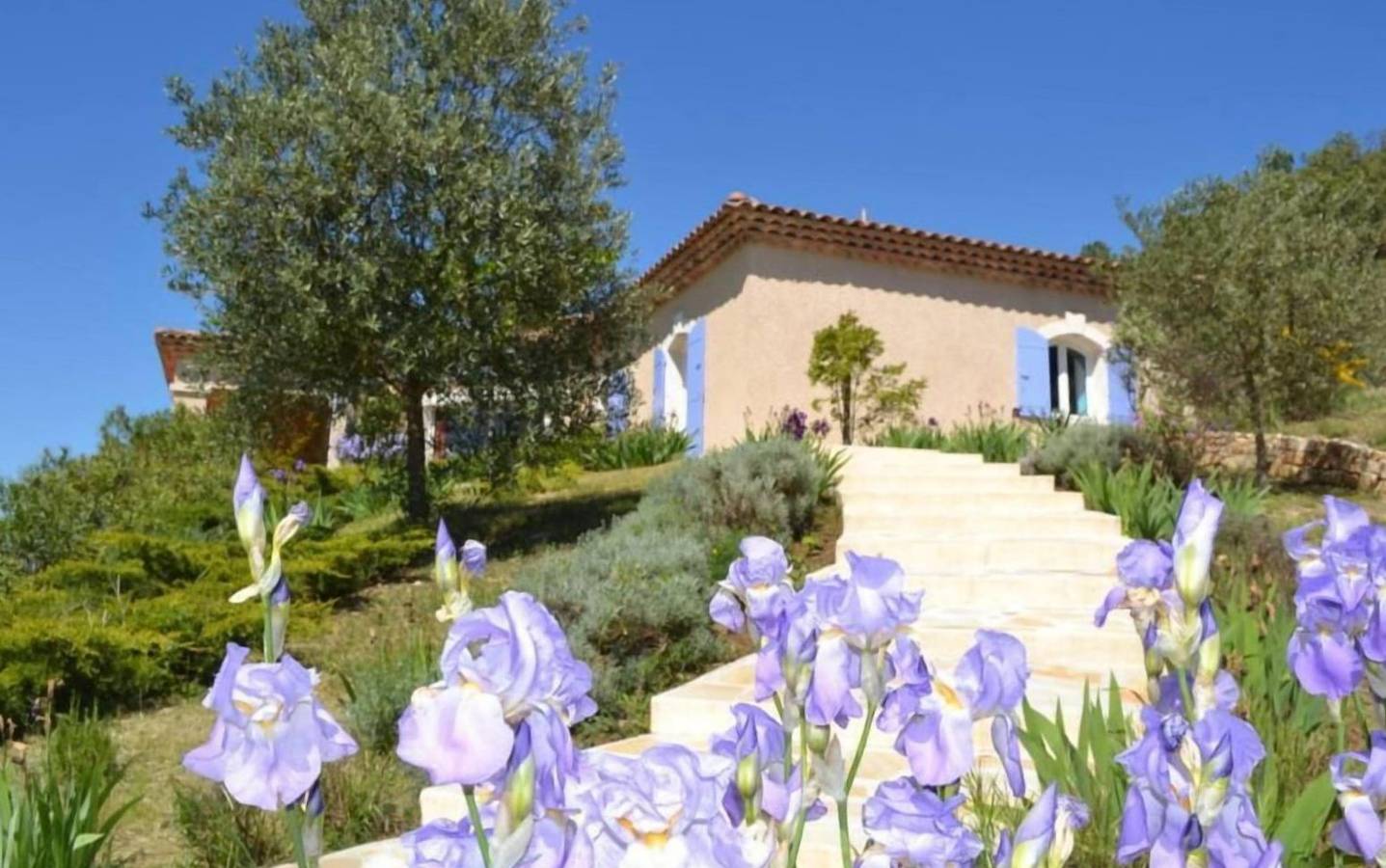 Villa provençale très proche de Vallon-Pont-d'Arc in Lagorce, Ardèche