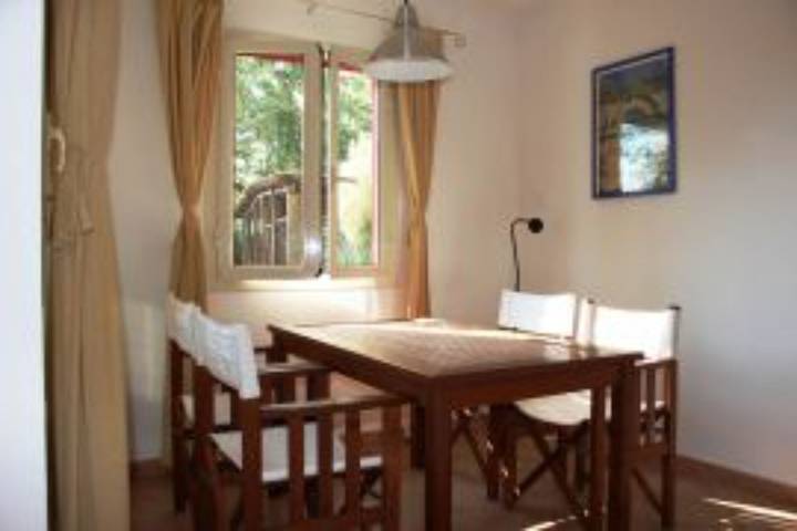 Bungalow für 4 Personen, mit Garten und Seeblick in Latium - 2