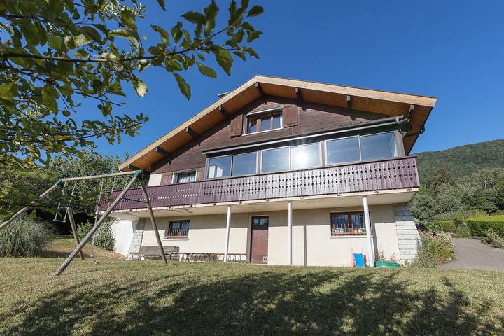 Maison de vacances pour 8 personnes, avec vue sur le lac ainsi que jardin et terrasse en Haute-Savoie - 2