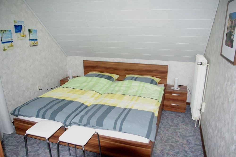 Ganze Wohnung, Schöne Ferienwohnung im Herzen Ostfrieslands in der Nähe der Nordsee in Uplengen, Nordseeküste