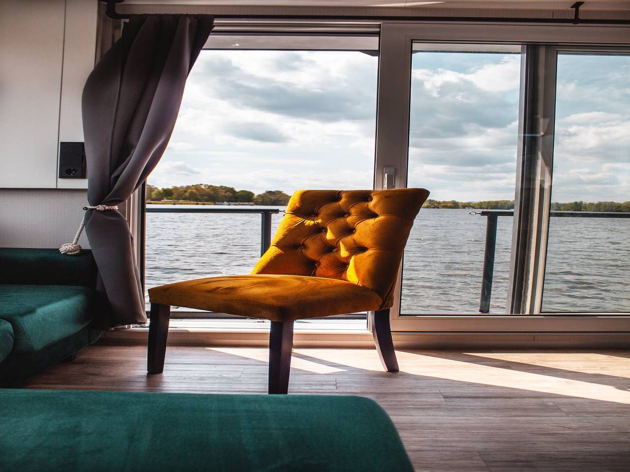 Schwimmendes Ferienhaus in Berlin in Treptow - Köpenick, Berlin