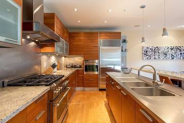 Chalet for 8 Guests in Whistler, Whistler Blackcomb, Picture 2