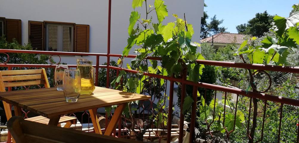 Ganze Wohnung, Apartment Milan in Vrboska, Hvar