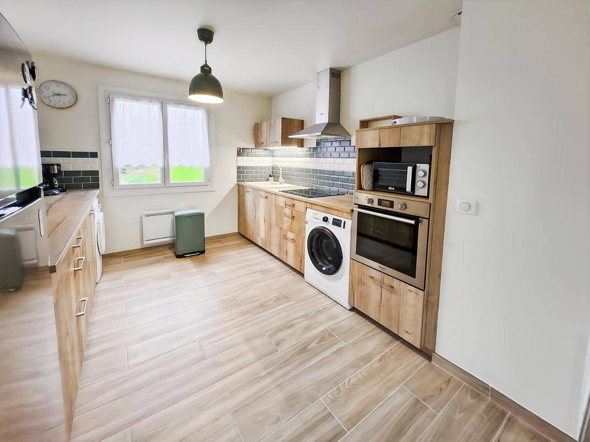 Villa L'Isachrist, Calme, Confort, 20' Disneyland in Maisoncelles-en-Brie, Seine-et-Marne