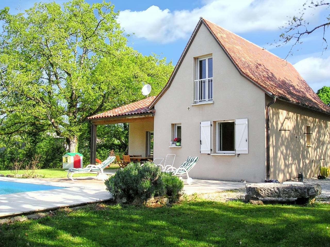 Charming Villa in Loubressac with Private Pool in Loubressac, Lot