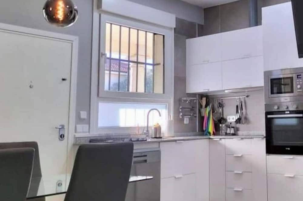 Apartamento entero, * Cosy duplex * Downtown * in Brunete, Provincia de Madrid