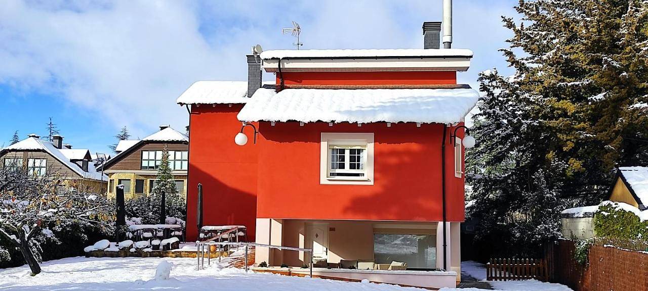 Casa de huéspuedes para 2 personas con jardín in Jaca, Pirineo Aragonés