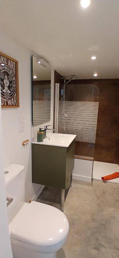 Gîte pour 4 personnes, avec terrasse à Merlevenez - 2