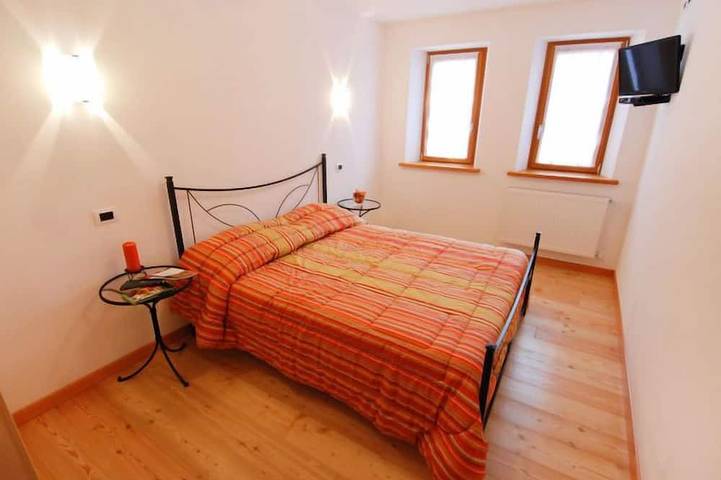 Albergo Diffuso - Cjasa Marisa in Barcis, Südliche Karnische Alpen