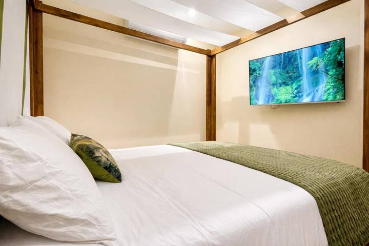 Location de vacances pour 2 personnes, avec jardin et vue à Saint-Yrieix-sur-Charente - 4