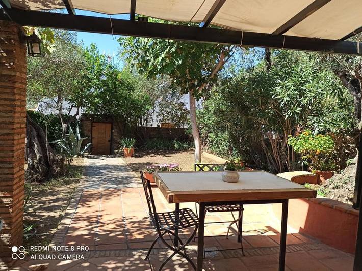 Casa rural para 7 personas, con vistas y jardín en Alájar - 2
