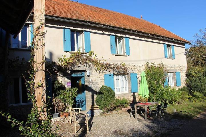 Cottage pour 2 personnes, avec jardin à Arcambal
