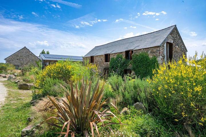 Chambre d’hôte pour 8 personnes, avec vue et jardin en Cotes-d'Armor - 3