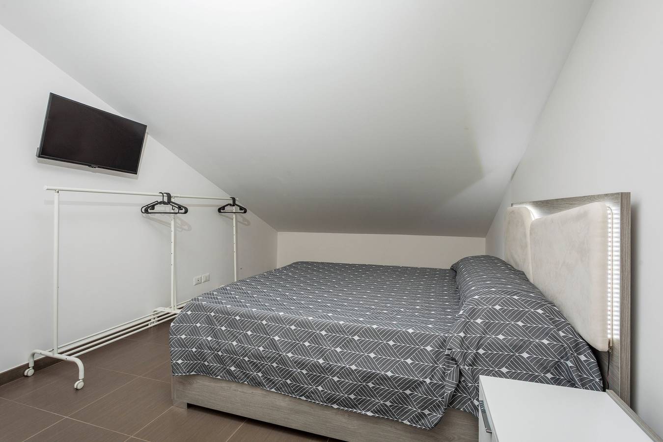 Appartement entier, Appartement 'Sophia' avec Vue sur la Montagne, Terrasse Commune et Climatisation in Fiumefreddo di Sicilia, Province de Catania