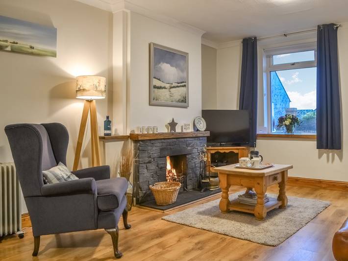 Log cabin for 4 people, with garden, with pets in the Lake District