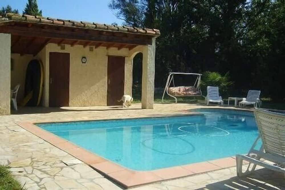 Mobil home à la ferme piscine, calme et convivialité in Carlipa, Région de Carcassonne