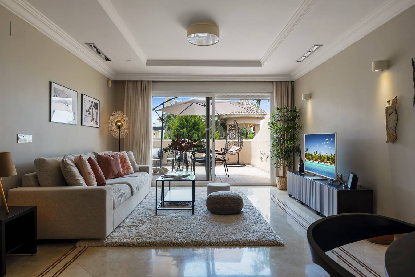 Entire apartment, Aloha Bliss in Nueva Andalucia Golf Valley, Marbella