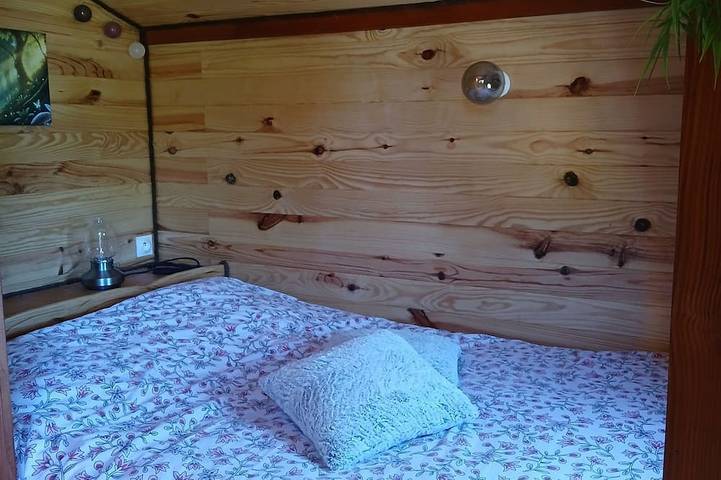 Cabane en bois pour 2 personnes, avec jardin et terrasse dans Haute-Saône - 2
