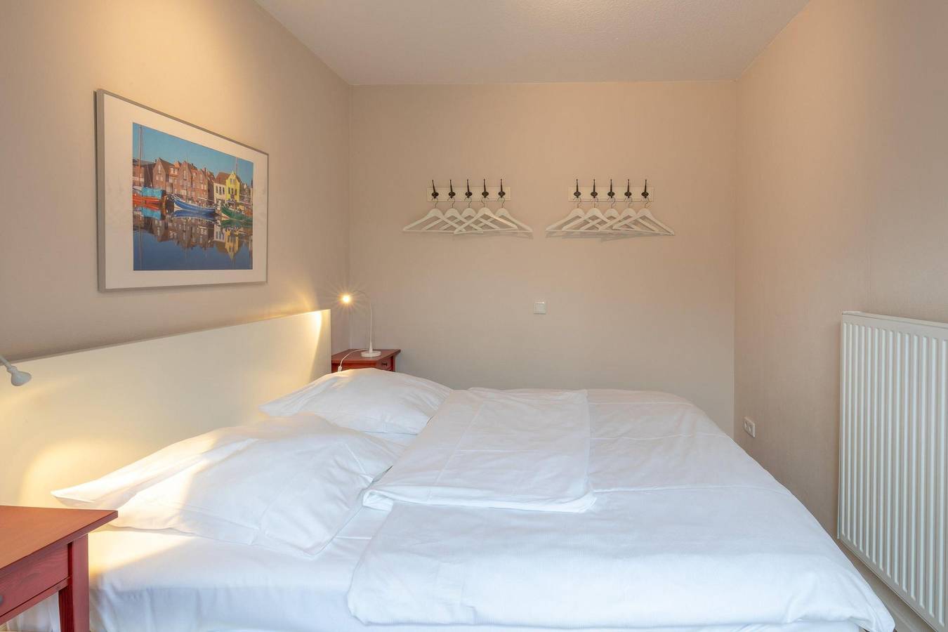 Ganze Ferienwohnung, Kleiner Austernfischer in Husum Hafen, Husum