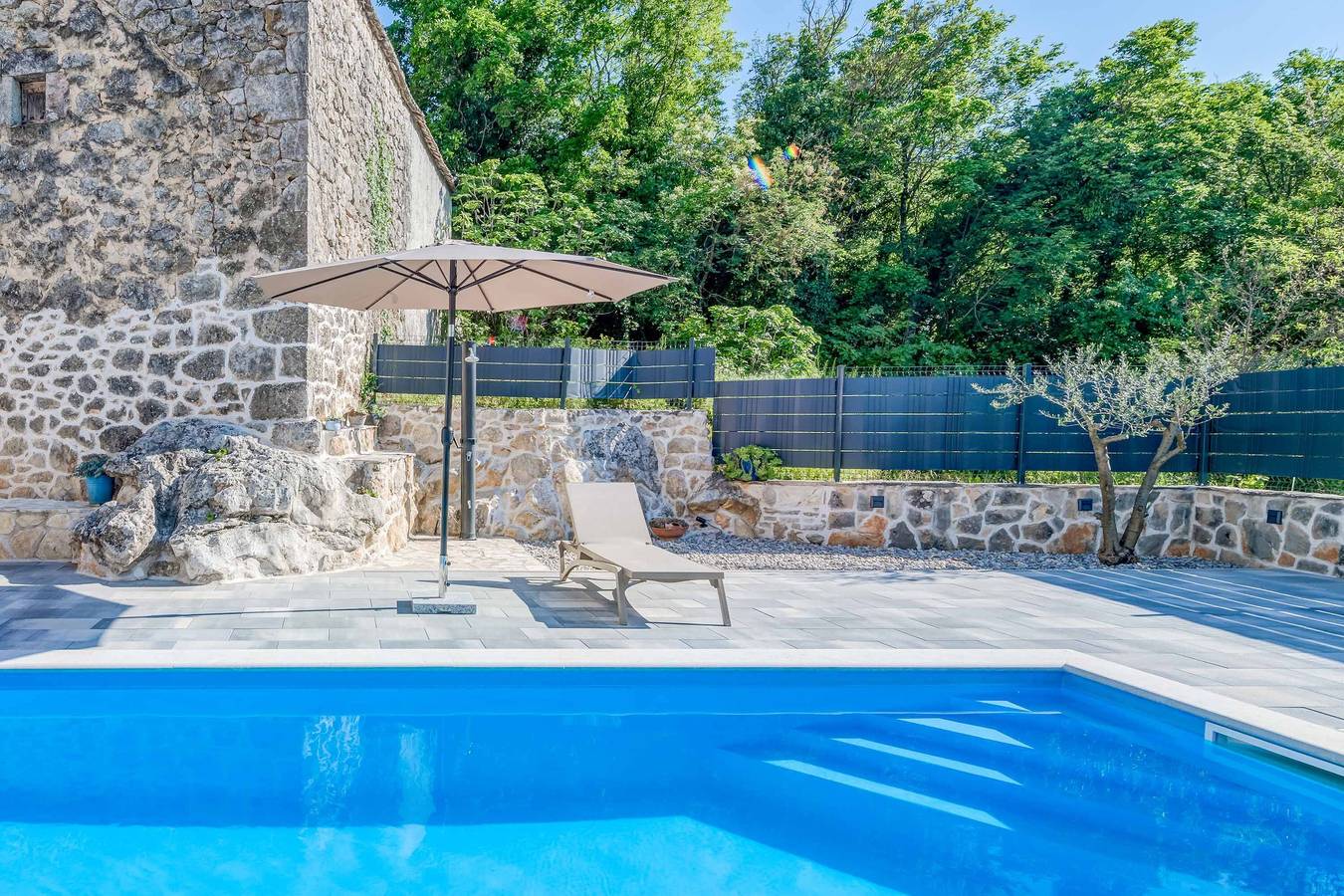 Villa Elegant Stone in Runović (Splitska-Dalmacija), Imotski