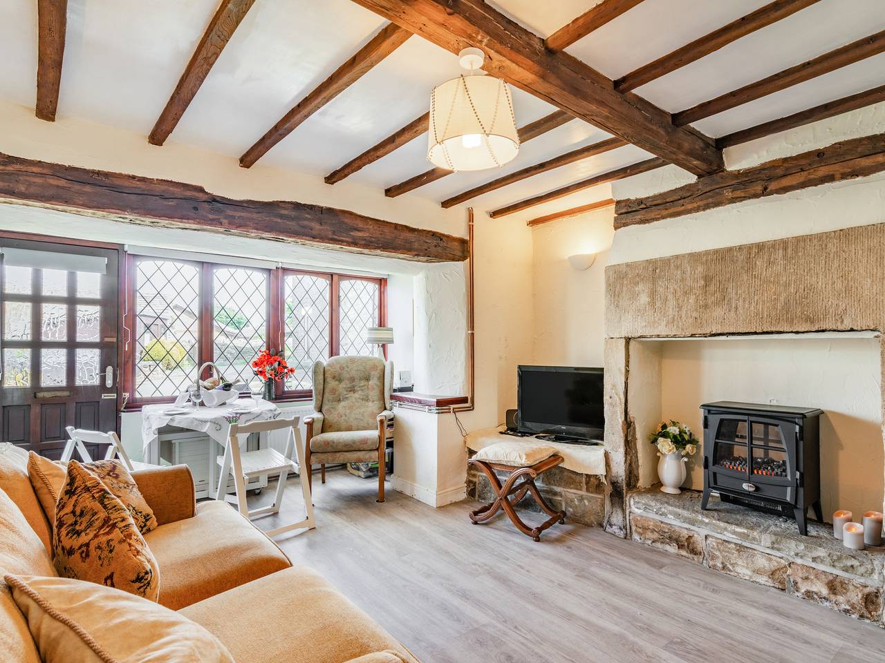 Halcyon Cottage in Stocksbridge, Sheffield