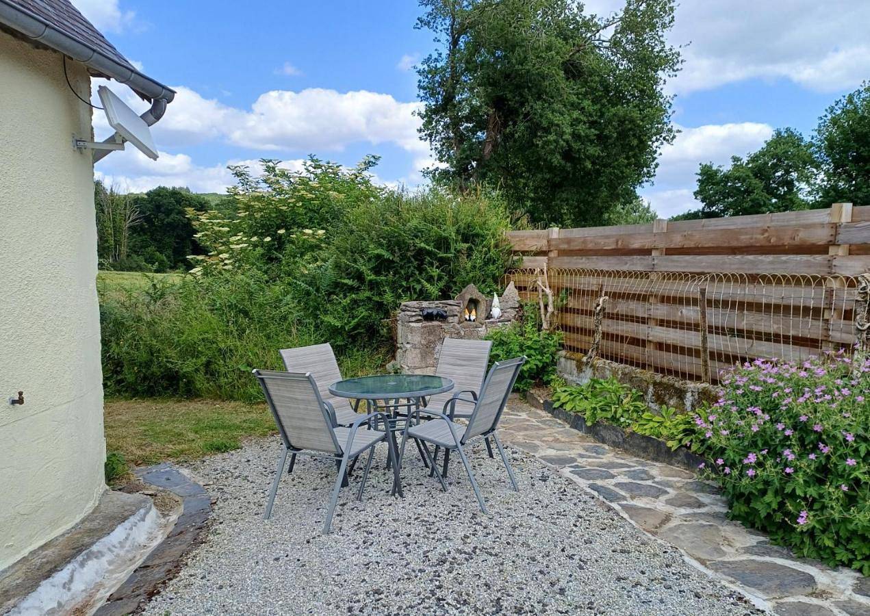 Keriven Cottage in Caurel, Région de Guingamp