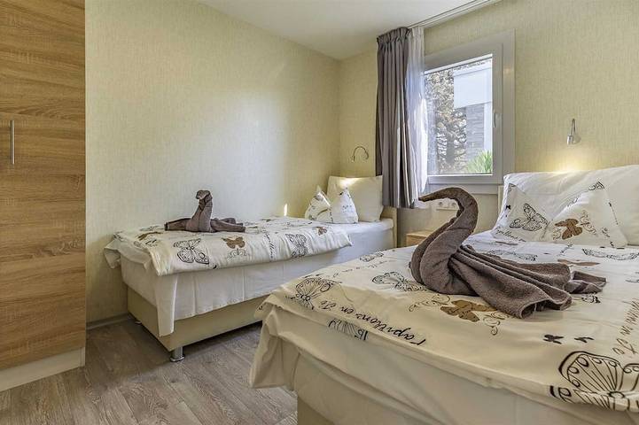 Camping pour 6 personnes à Banjole - 4