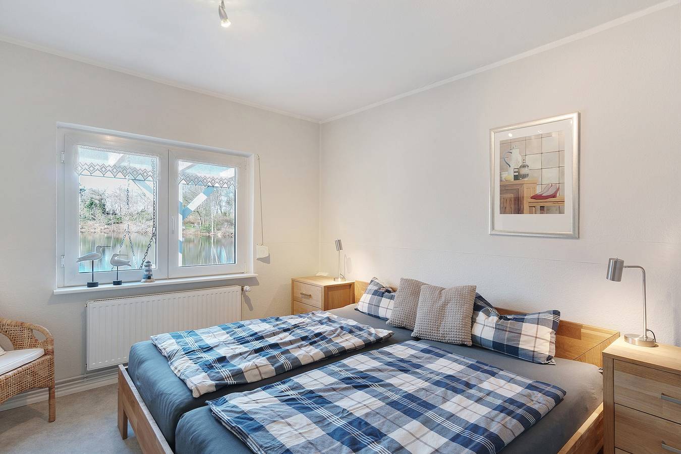 Idyllic lakeside cottage in Grabstede, Bockhorn