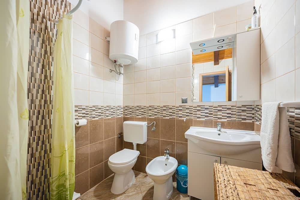 Ganze Wohnung, 1-Zimmer-Ferienwohnung mit Terrasse Silba in Zadar (Kommun), Silba